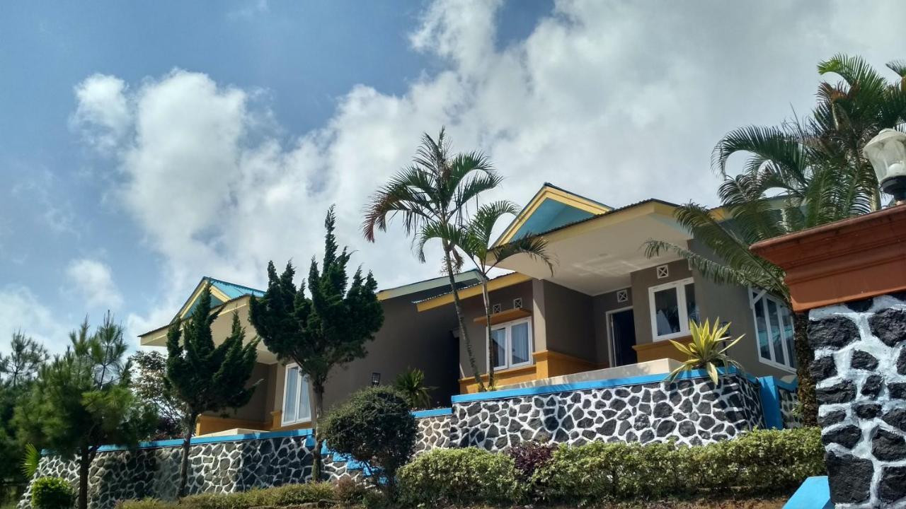 Grand Dian Hotel Guci Tegal  Exterior photo